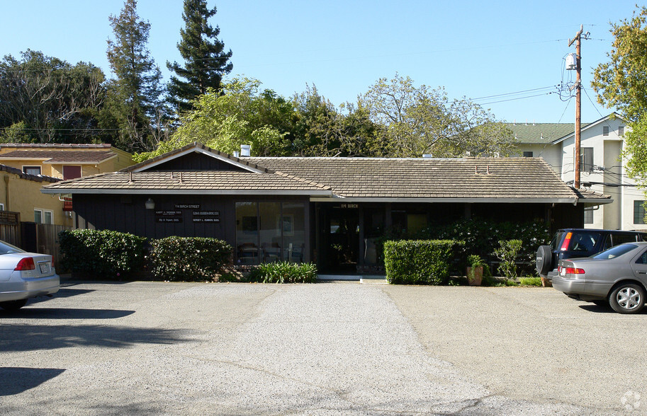 114 Birch St, Redwood City, CA for lease - Building Photo - Image 1 of 8