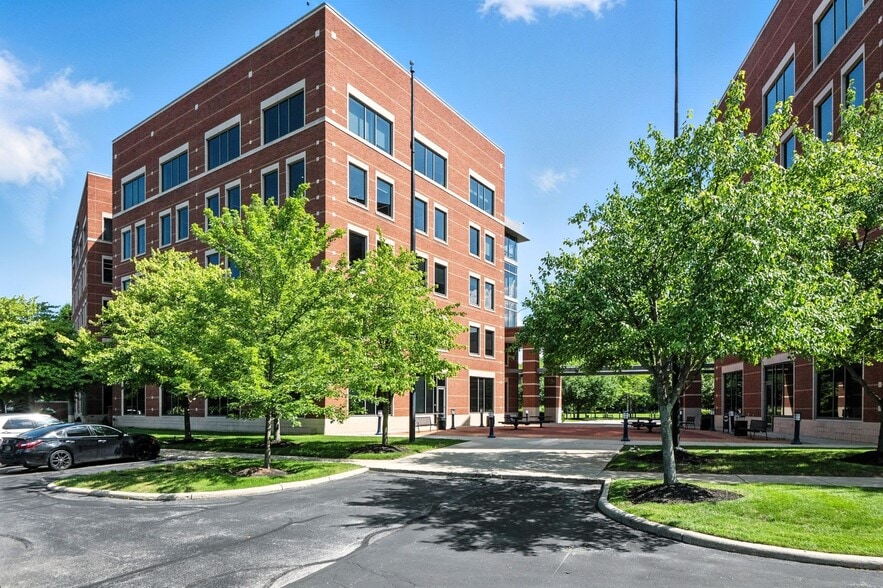 3 Easton Oval, Columbus, OH for lease - Building Photo - Image 3 of 19