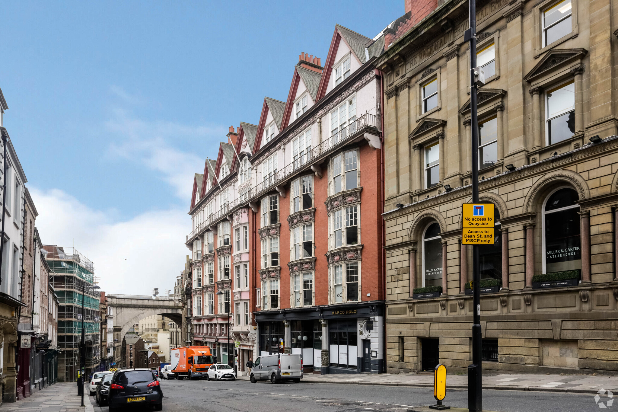 25-37 Dean St, Newcastle Upon Tyne for lease Primary Photo- Image 1 of 4