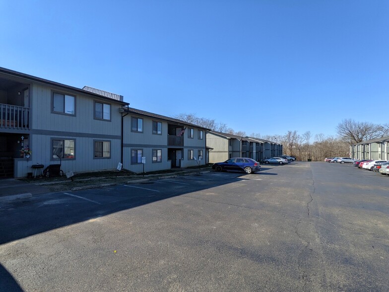 Desloge Multi-Family Portfolio portefeuille de 3 propriétés à vendre sur LoopNet.ca - Photo du bâtiment - Image 2 de 24