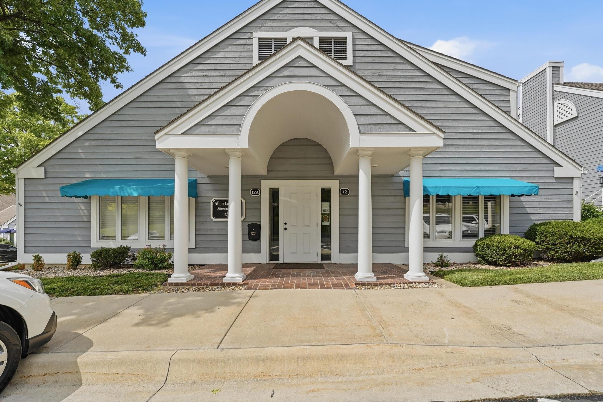 12-16 Westwoods Dr, Liberty, MO for sale Building Photo- Image 1 of 26