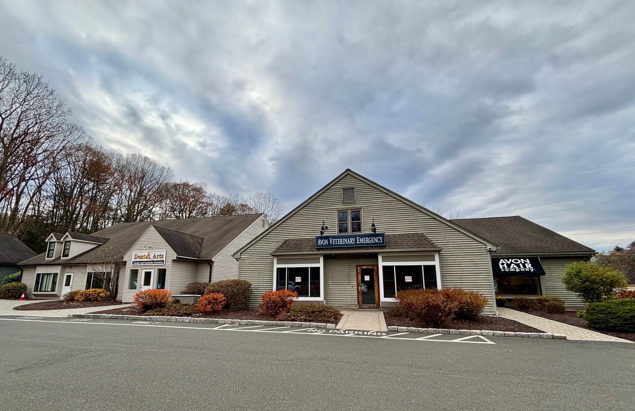 9 Avonwood Rd, Avon, CT for lease Building Photo- Image 1 of 16