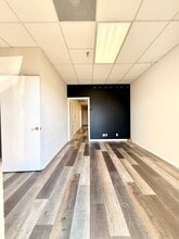 819 Whispering Pines Ln, Grass Valley, CA à louer Photo intérieure- Image 2 de 17