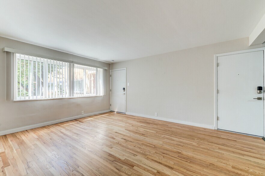 7361 Dale Ave, Saint Louis, MO à vendre - Photo du bâtiment - Image 3 de 18