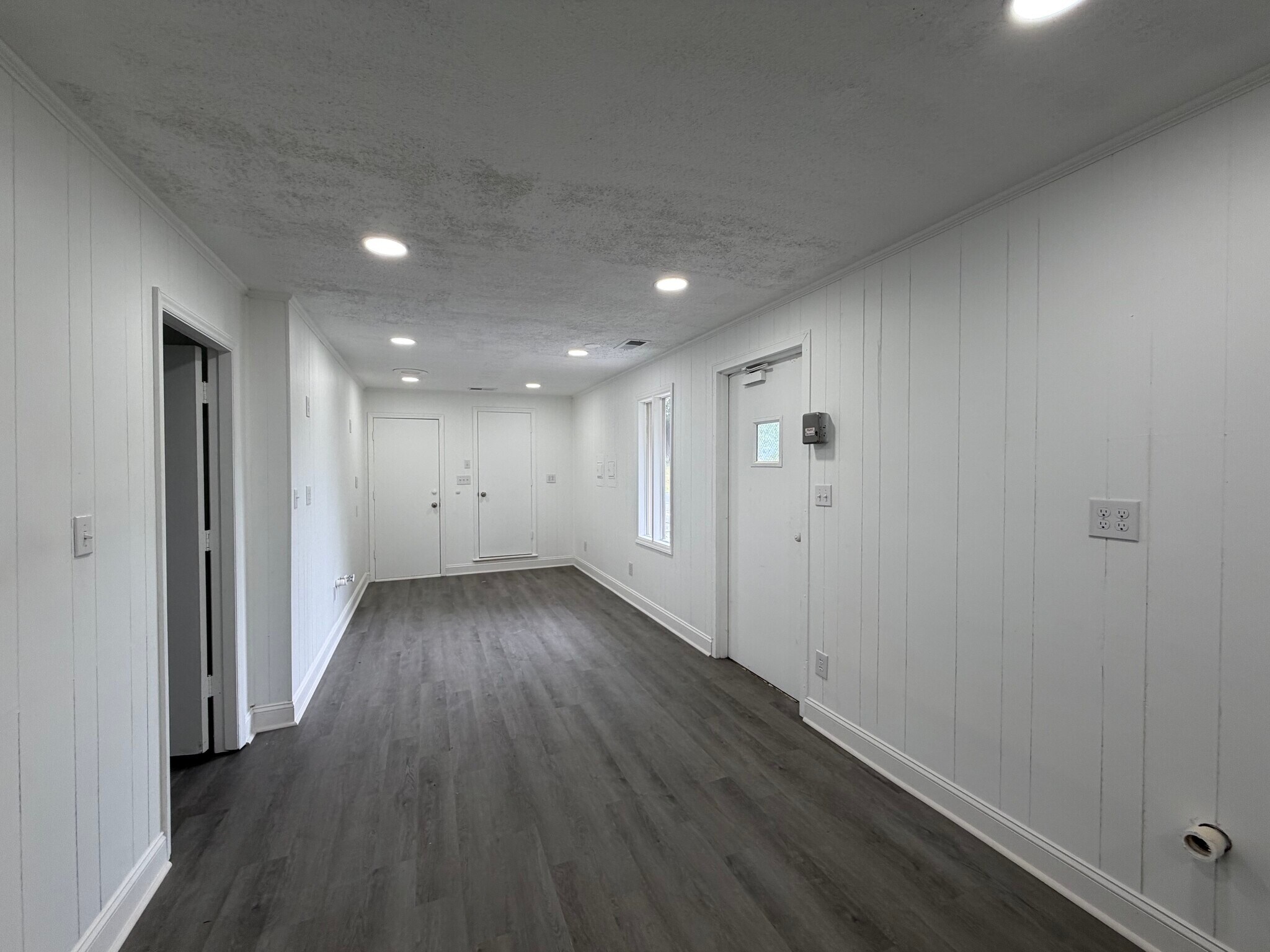 120 E Phifer St, Monroe, NC for lease Interior Photo- Image 1 of 8