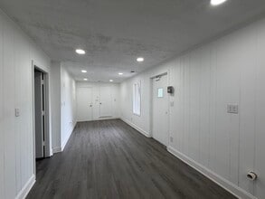 120 E Phifer St, Monroe, NC for lease Interior Photo- Image 1 of 8