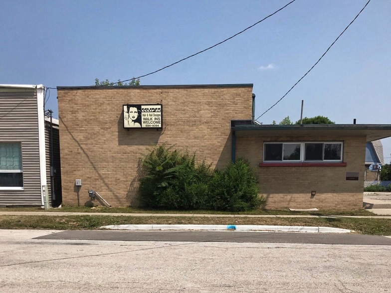 215 S Linn St, Bay City, MI for sale - Building Photo - Image 2 of 3