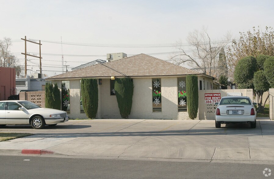 620 S 11th St, Las Vegas, NV à vendre - Photo du bâtiment - Image 3 de 4
