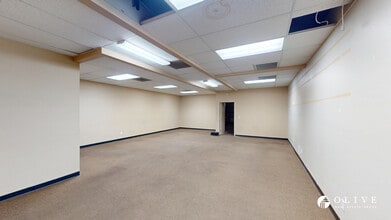 901-927 E Fillmore St, Colorado Springs, CO for lease Interior Photo- Image 2 of 7