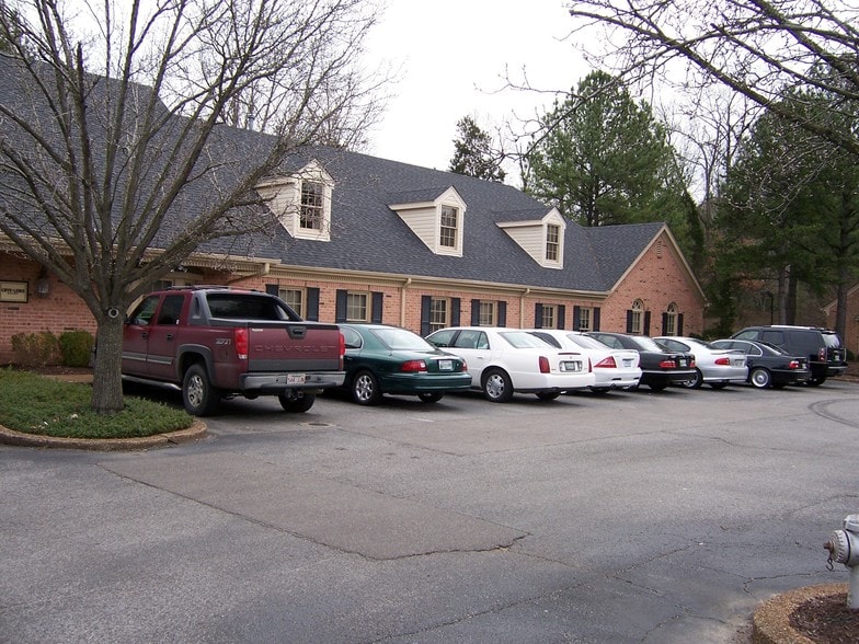 2020 Exeter Rd, Germantown, TN for lease - Building Photo - Image 2 of 9