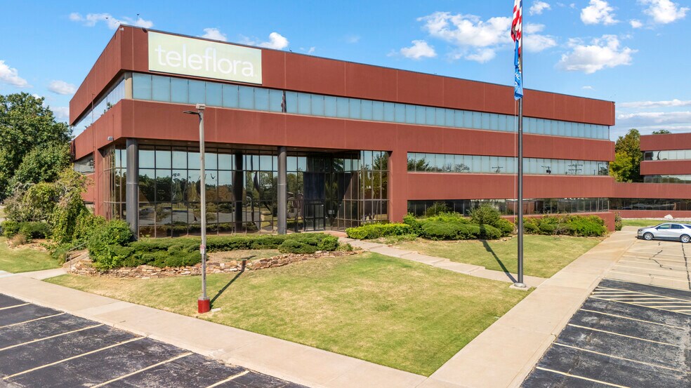 3737 NW 34th St, Oklahoma City, OK for sale - Primary Photo - Image 1 of 5