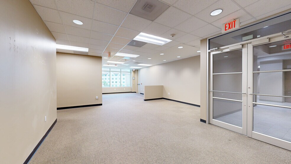 12941 Gulf Fwy, Houston, TX à louer - Numérisation 3D de Matterport - Image 3 de 21