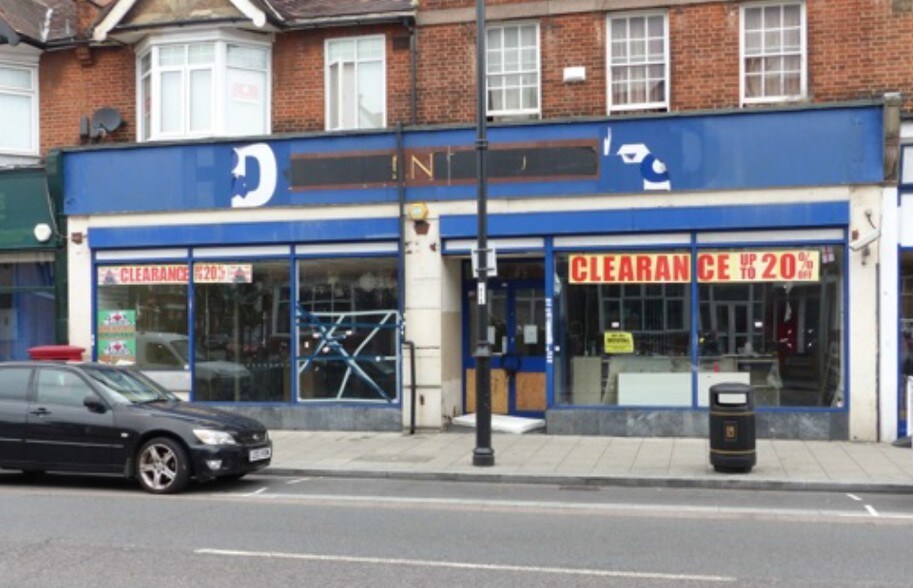 241-245 Lower Addiscombe Rd, Croydon à vendre - Photo du bâtiment - Image 2 de 2