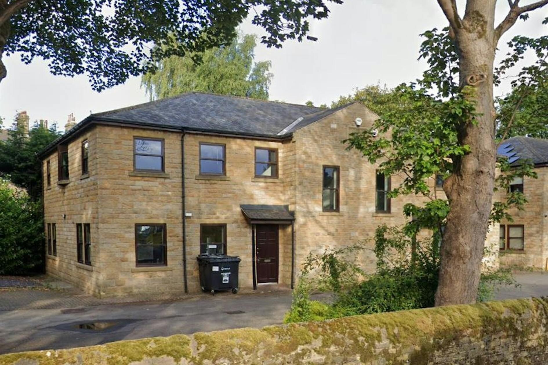 Station Rd, Guiseley à louer Photo du bâtiment- Image 1 de 9