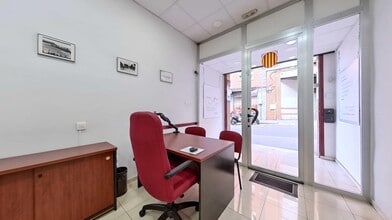 Carrer Mila Fontanals, 34, Santa Coloma de Gramenet, Barcelona for lease Interior Photo- Image 2 of 11