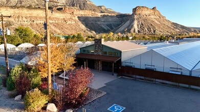 1043 N River Rd, Palisade, CO for lease Interior Photo- Image 1 of 6