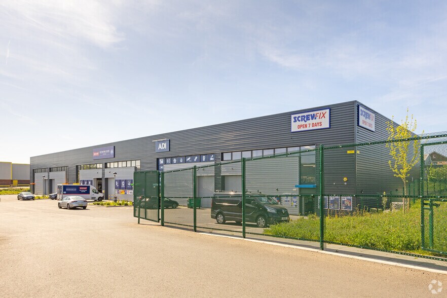 Glaisdale Dr E, Nottingham à louer - Photo du bâtiment - Image 3 de 3