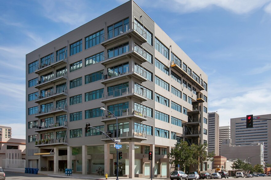 1551 4th Ave, San Diego, CA à vendre - Photo du bâtiment - Image 2 de 5