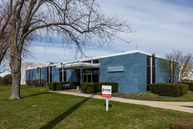 Plus de détails pour 1111 S Wheeling Rd, Wheeling, IL - Industriel à louer