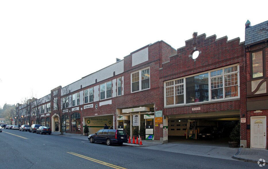 133-151 Parkway Rd, Bronxville, NY à louer - Photo du bâtiment - Image 2 de 7