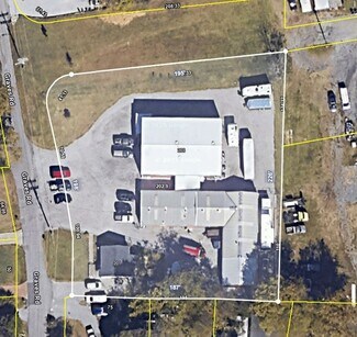 Plus de détails pour 201 Graves Rd, Goodlettsville, TN - Bureau à vendre