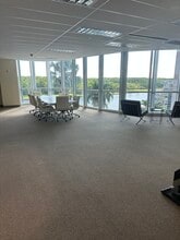 18001 Old Cutler Rd, Palmetto Bay, FL à louer Photo du bâtiment- Image 2 de 3