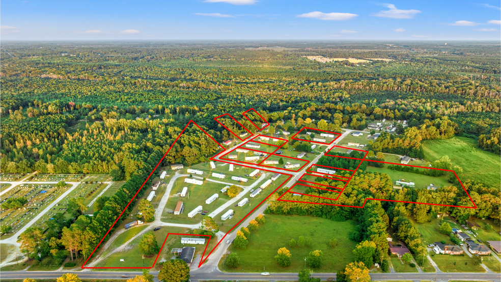 Dillon Acres MHP portfolio of 2 properties for sale on LoopNet.ca - Building Photo - Image 1 of 4