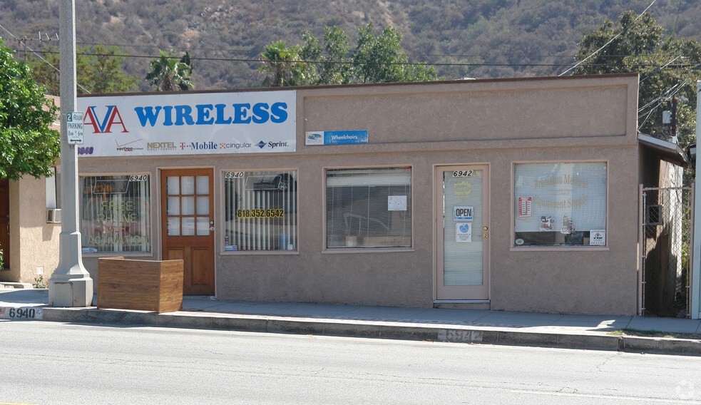 6940 Foothill Blvd, Tujunga, CA for sale - Building Photo - Image 2 of 2