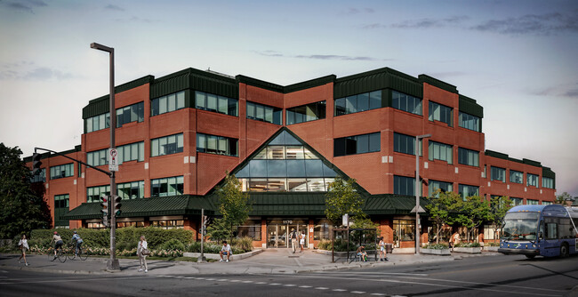 More details for 1170 Boul Lebourgneuf, Québec, QC - Office, Retail for Lease