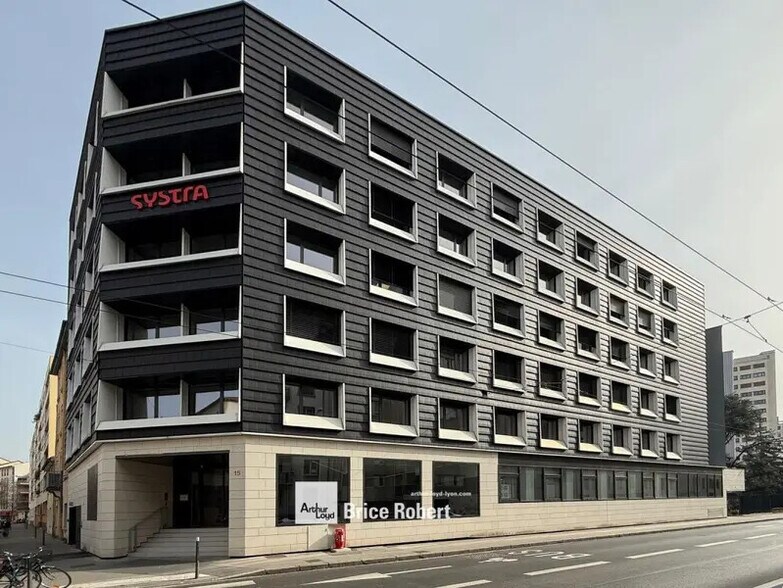 15-17 Avenue Lacassagne, Lyon à louer - Photo du bâtiment - Image 1 de 9