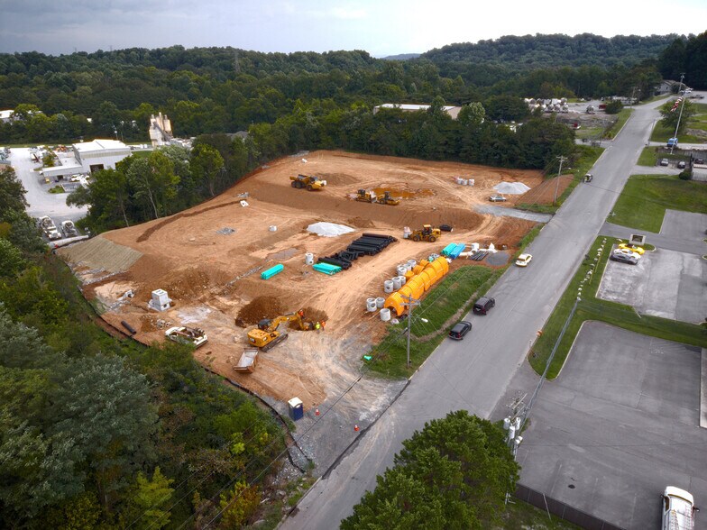 3530 Central Park Blvd blvd, Louisville, TN à louer - Photo de construction - Image 3 de 7