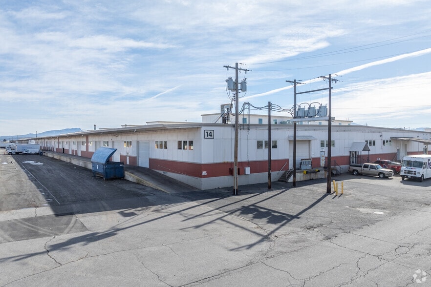 3808 N Sullivan Rd, Spokane Valley, WA for lease - Building Photo - Image 3 of 3