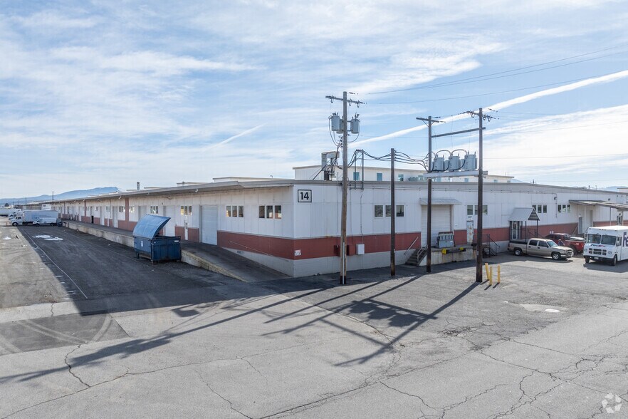 3808 N Sullivan Rd, Spokane Valley, WA à louer - Photo du bâtiment - Image 3 de 3