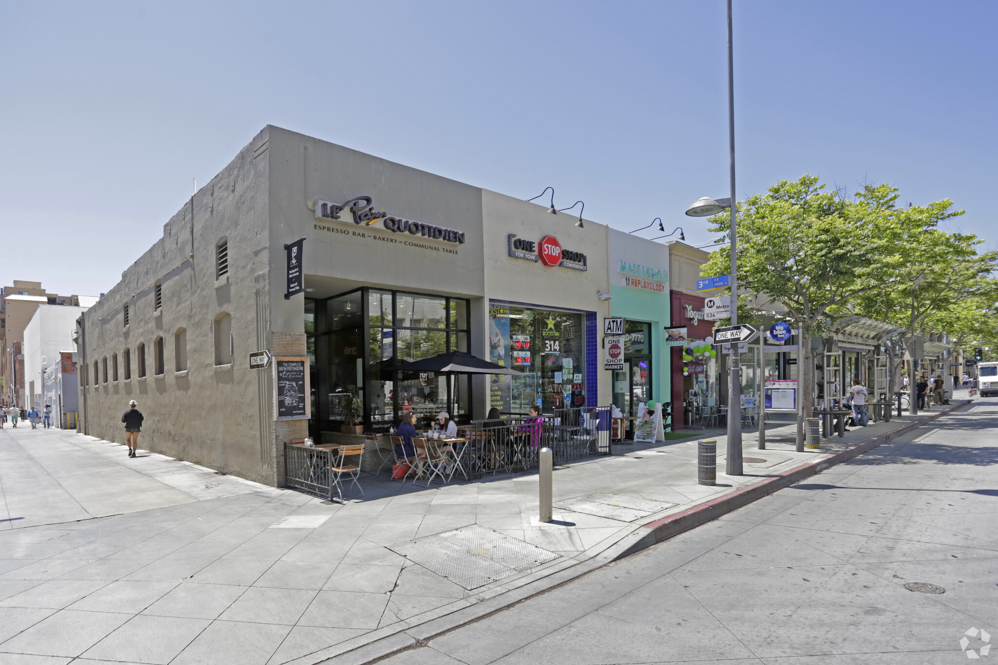 312-316 Santa Monica Blvd, Santa Monica, CA for lease Primary Photo- Image 1 of 7