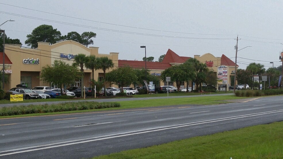 8189-8259 Navarre Pky, Navarre, FL à louer - Photo du bâtiment - Image 3 de 10
