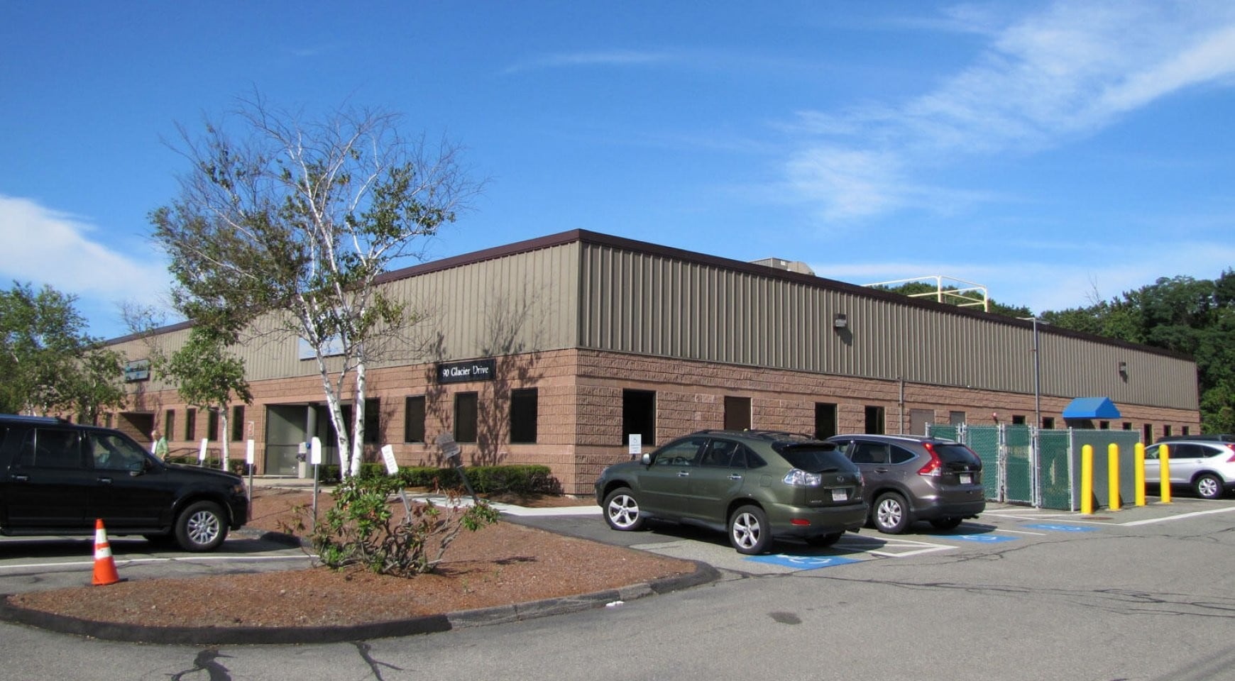 90 Glacier Dr, Westwood, MA for lease Primary Photo- Image 1 of 5