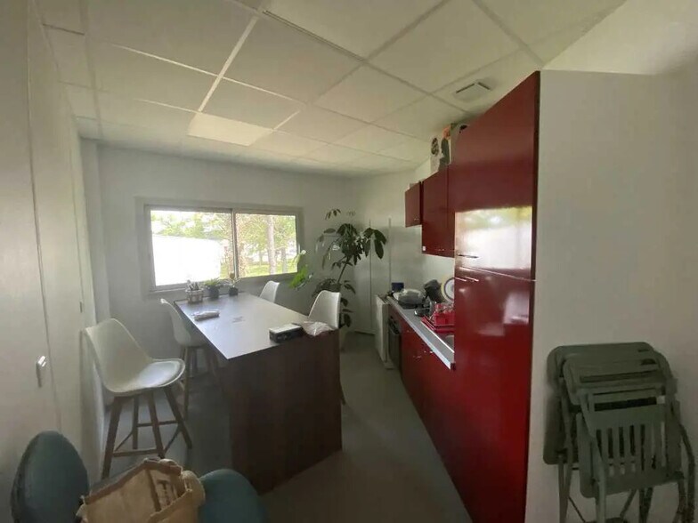 Bureau dans Pessac à louer - Photo intérieure - Image 2 de 10