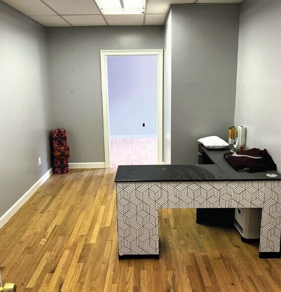 125 Park Ave, Danbury, CT à louer - Photo intérieure - Image 3 de 7