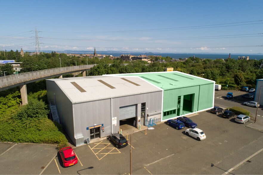 2 Sir Harry Lauder Rd, Edinburgh à louer - Photo du bâtiment - Image 2 de 6