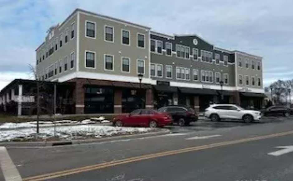 9 Steele Ave, Berlin, CT for lease Building Photo- Image 1 of 18