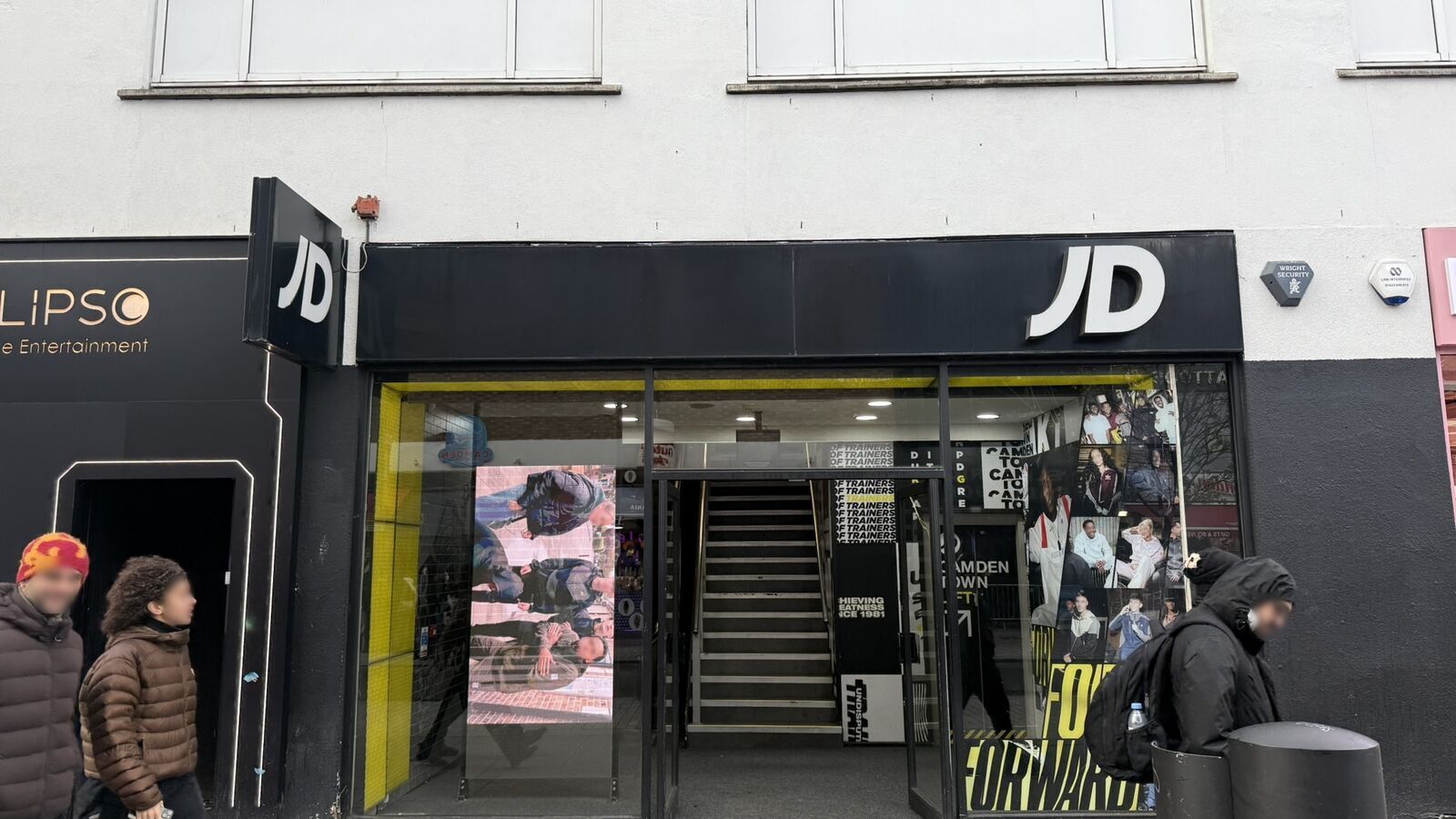 213-219 Camden High St, Londres à louer Photo du bâtiment- Image 1 de 11