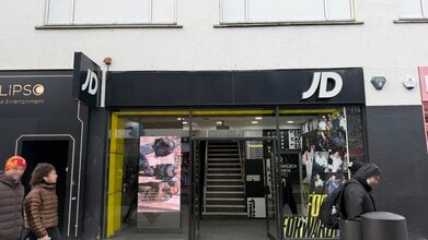 213-219 Camden High St, Londres à louer Photo du bâtiment- Image 1 de 11