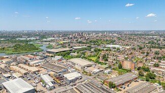 Plus de détails pour 3-5 Thames Rd, Barking - Industriel à louer