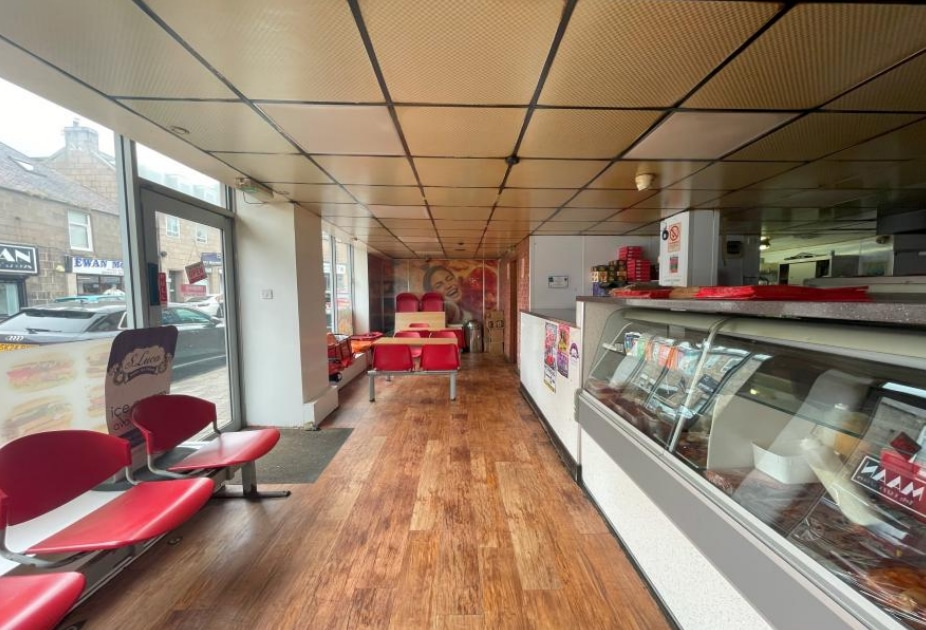 15-17 Queen St, Peterhead, ABD AB42 1TN - Unité 15-17 -  - Photo intérieure - Image 1 of 2