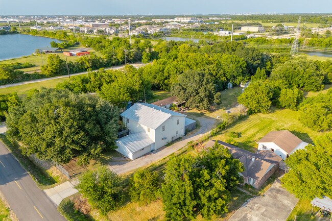 More details for 5802 Sheppard Rd, Baytown, TX - Specialty for Sale