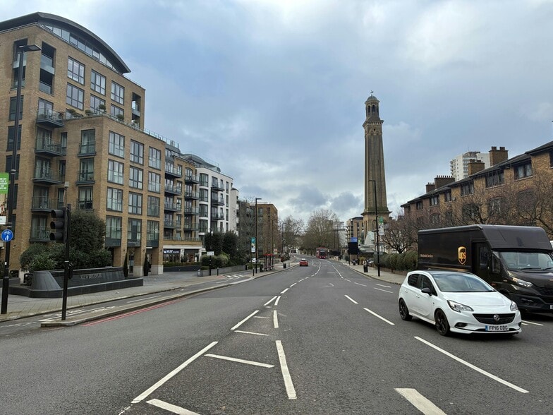 55A Kew Bridge Rd, Brentford for sale - Building Photo - Image 2 of 8