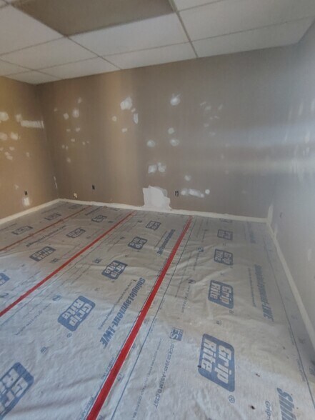 3861 Highway 19 E, Elizabethton, TN à vendre - Photo du bâtiment - Image 2 de 6