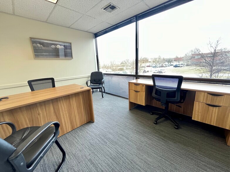 5 Great Valley Pky, Malvern, PA for lease - Interior Photo - Image 2 of 21