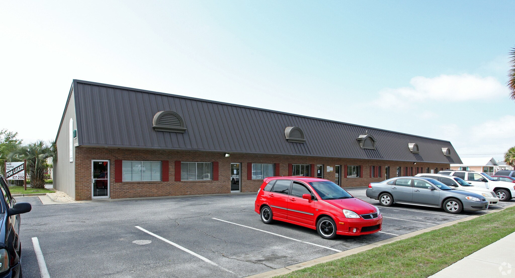 910 Airport Rd, Destin, FL for lease Primary Photo- Image 1 of 5