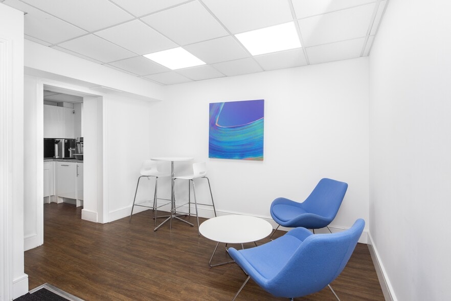 Mabledon Pl, London for lease - Interior Photo - Image 3 of 10